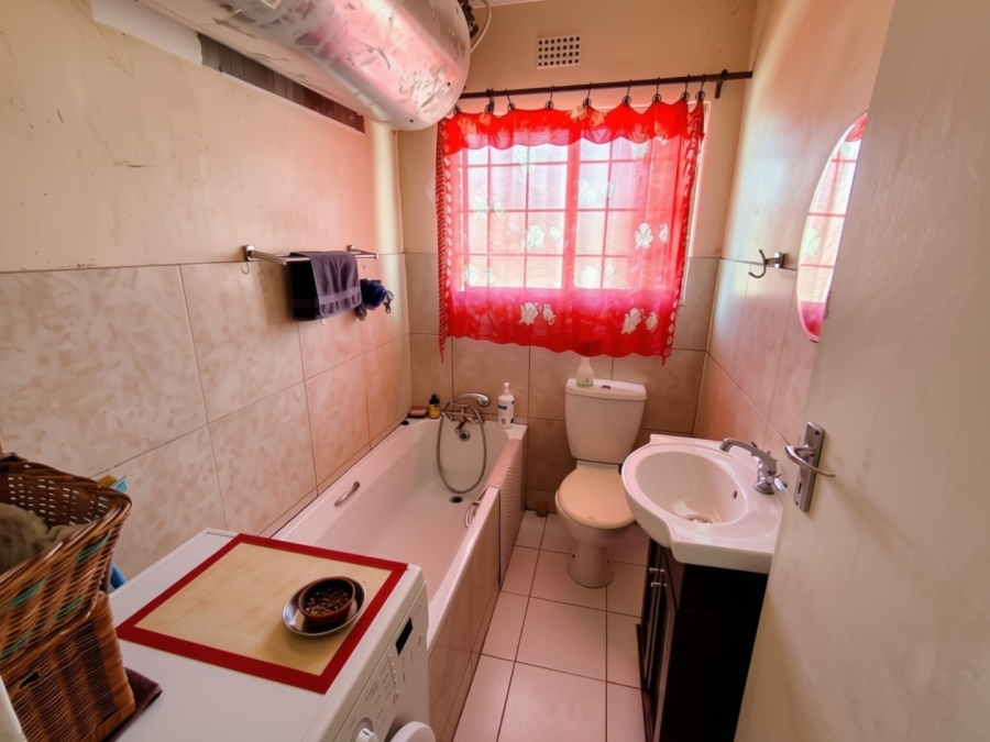 2 Bedroom Property for Sale in Blouberg Rise Western Cape